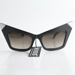KISS Angular Cat Eye Sunglasses UV Protection Glasses
